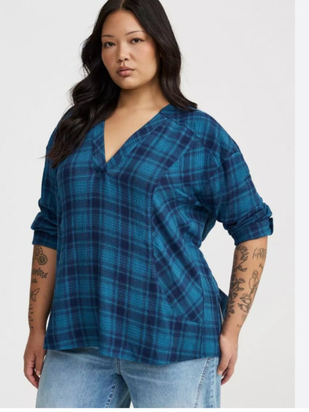 NWT Torrid relaxed fit tunic top blouse plaid crinkle V neck Long Sleeve sz 3 3X
